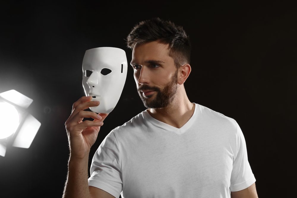 Professional,Actor,Rehearsing,On,Stage,In,Theatre